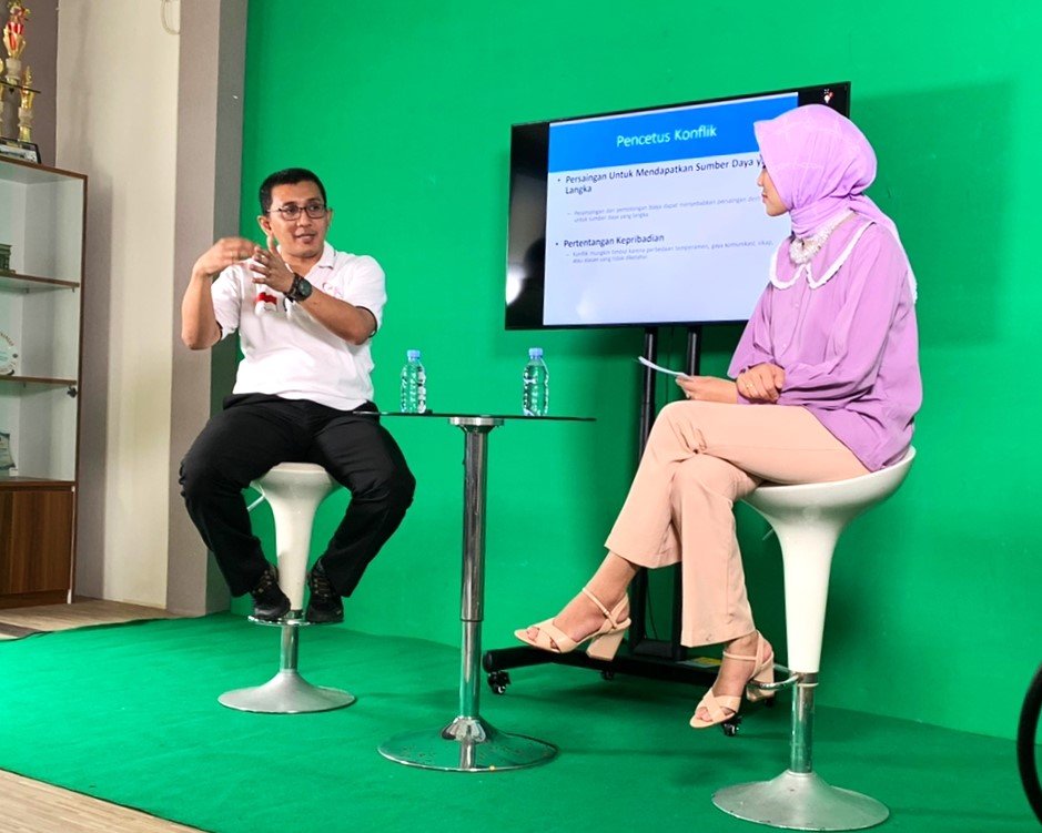 Latar Belakang Experiential Learning